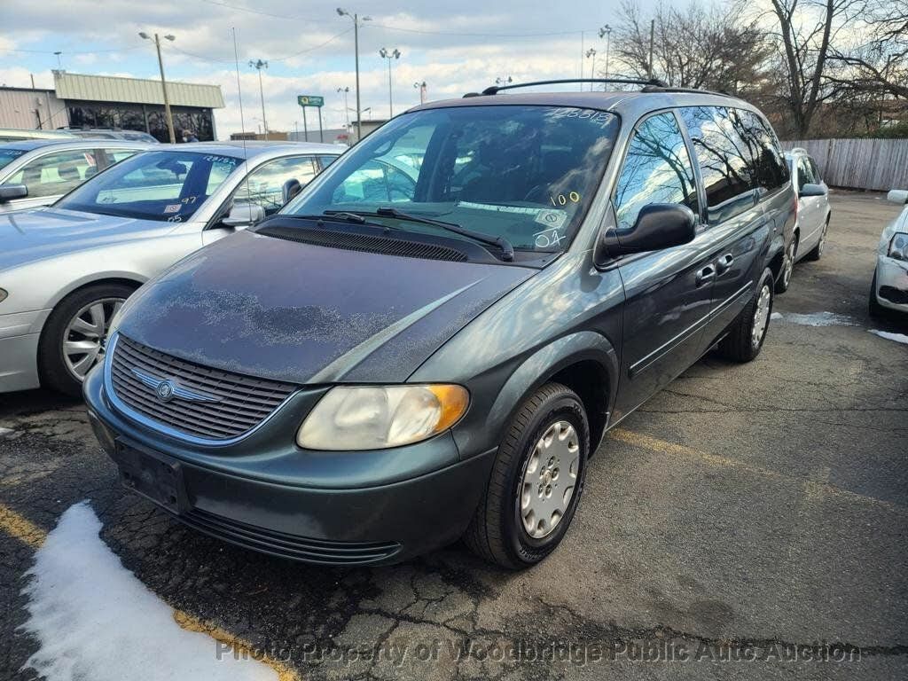 Image 2004 Chrysler Town  country Lx lwb fwd